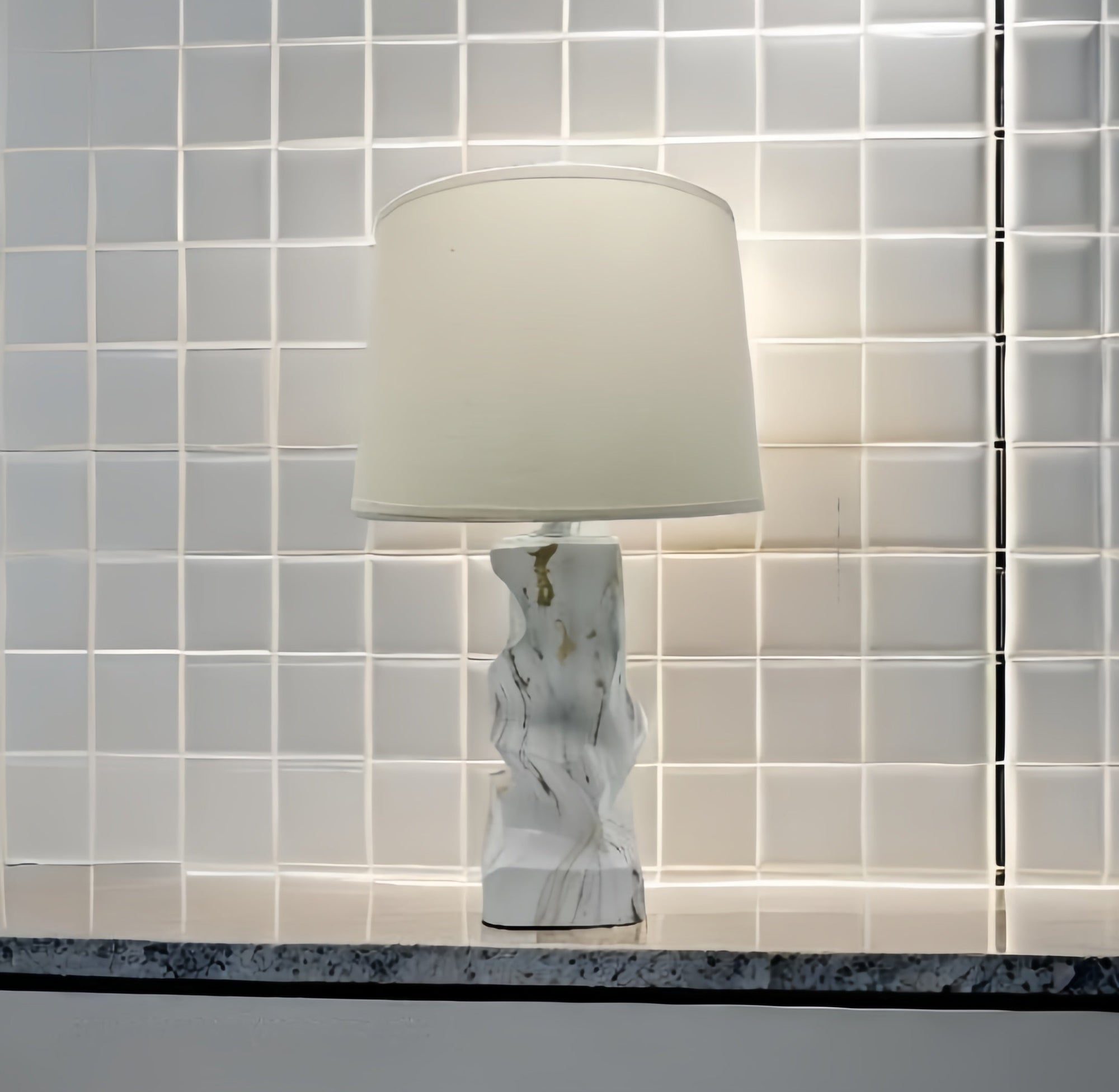 Beckett Lamp