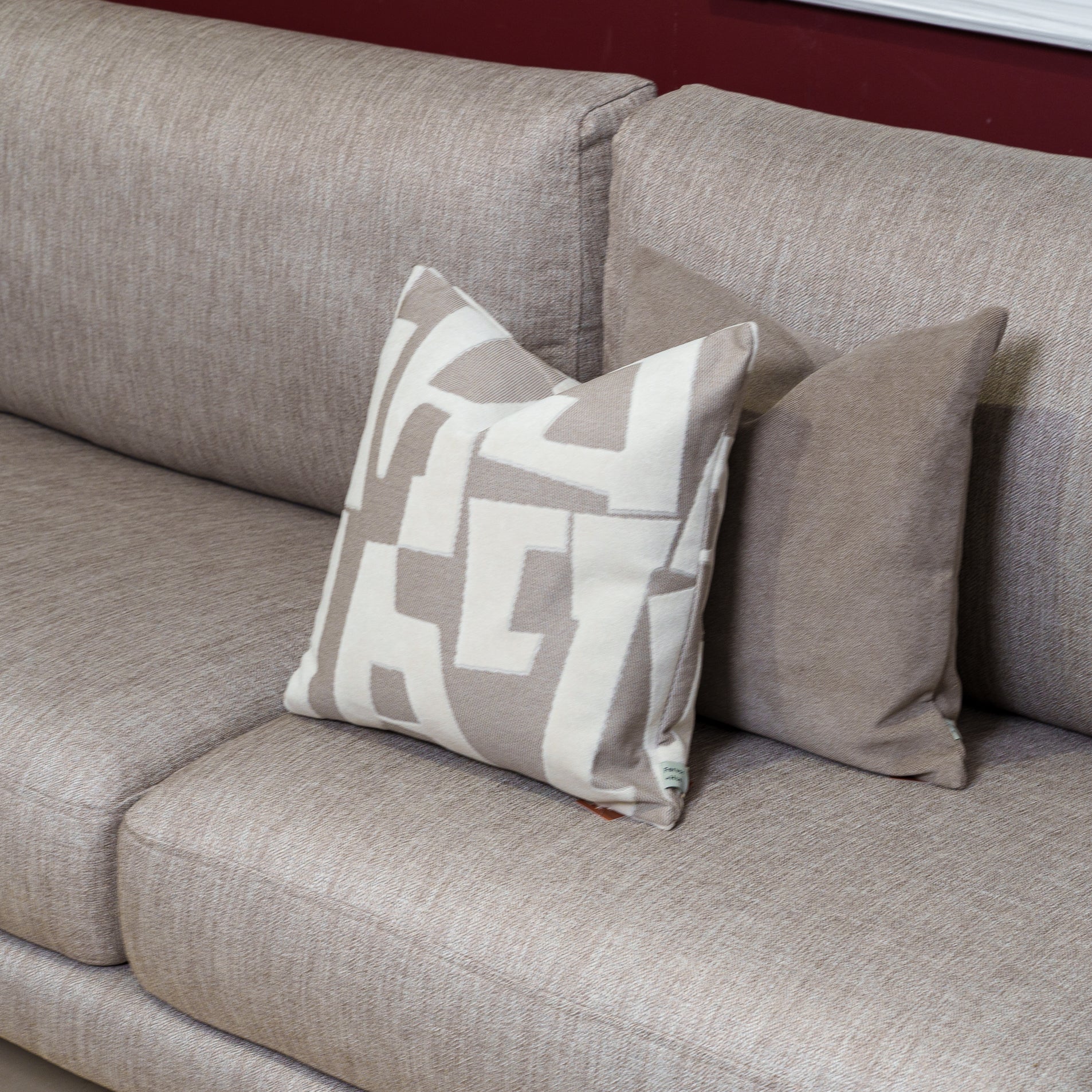 Cushion F+H Studio Solara Taupe