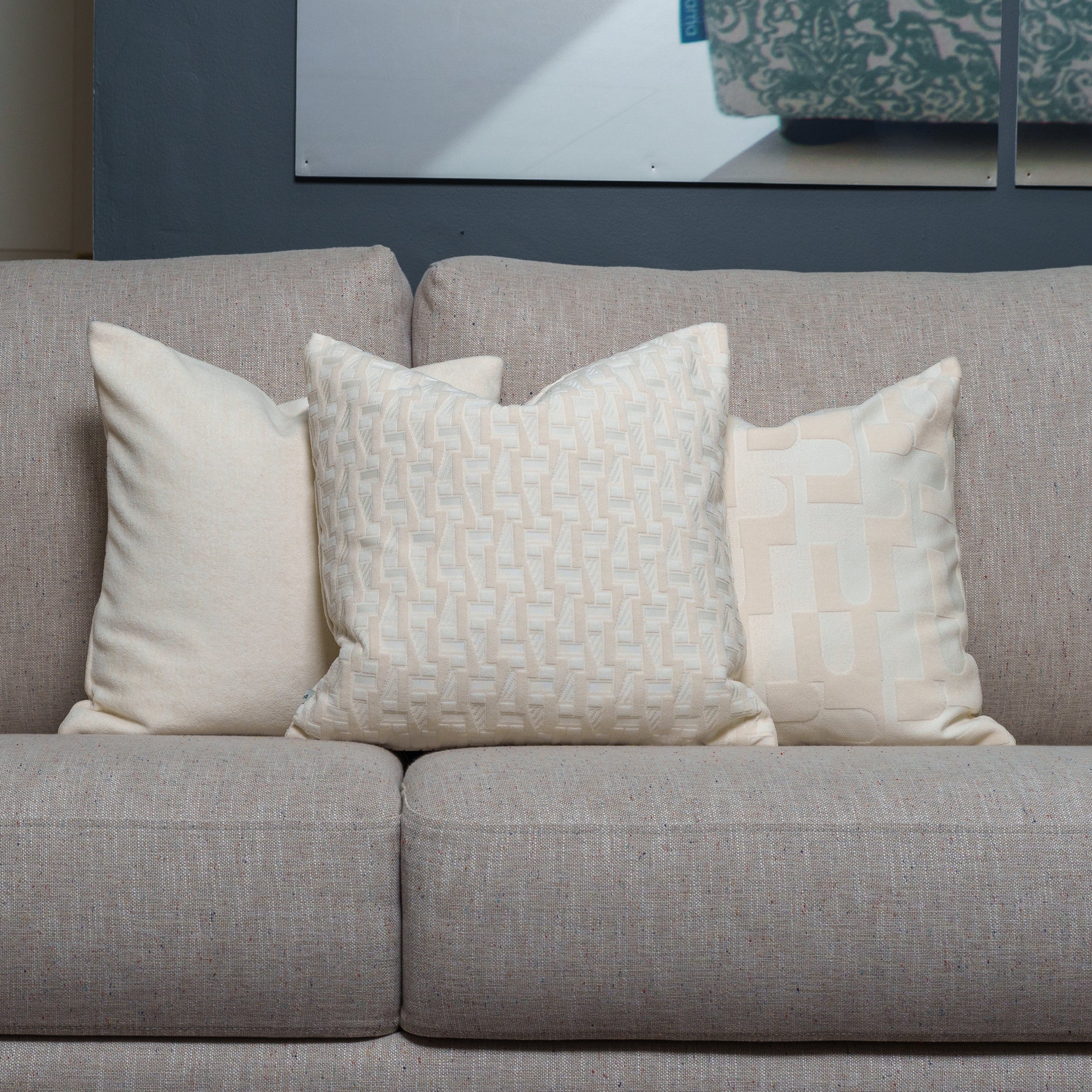 Cushion F+H  Studio Weave Cream