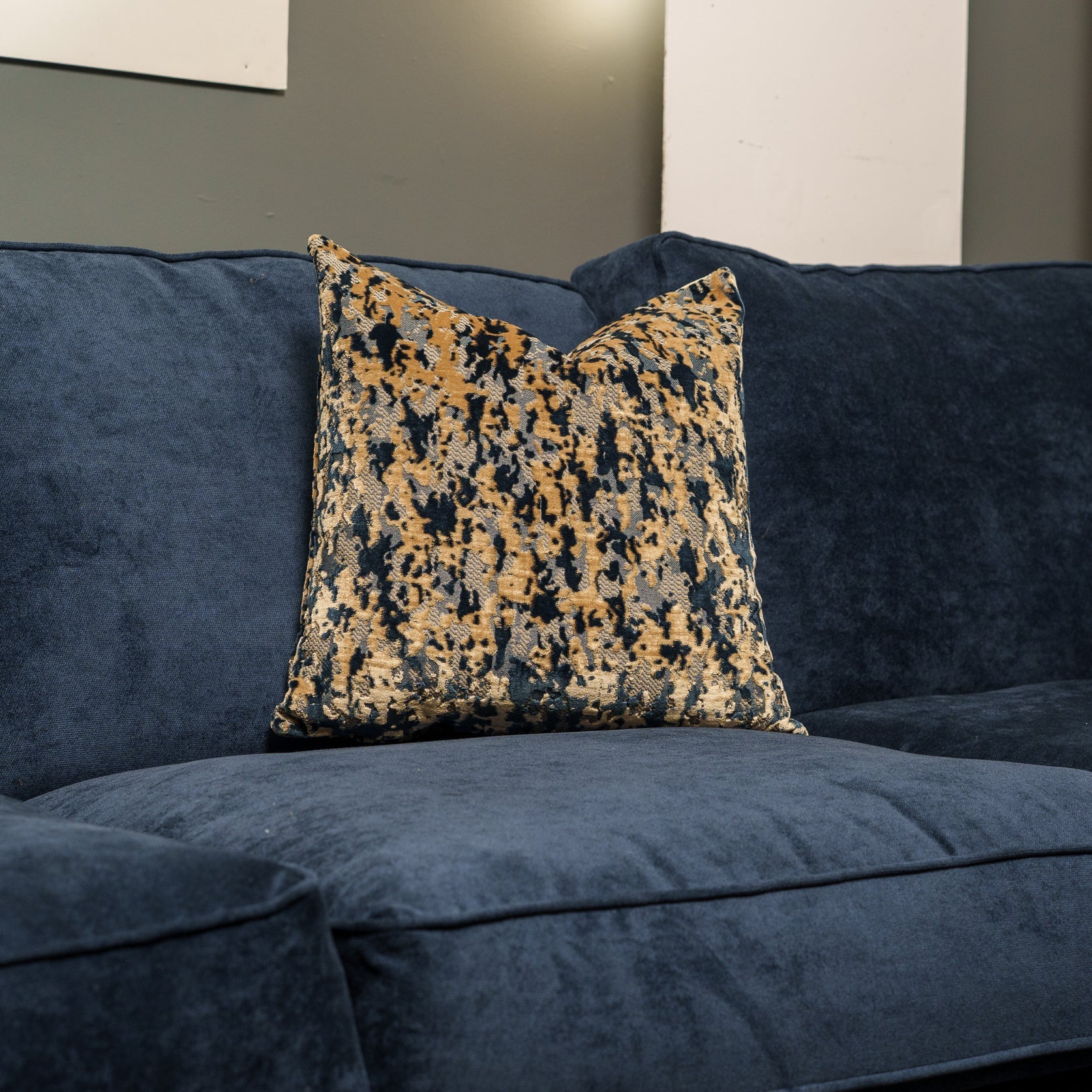 Cushion F+H Studio Astra Tan Multi