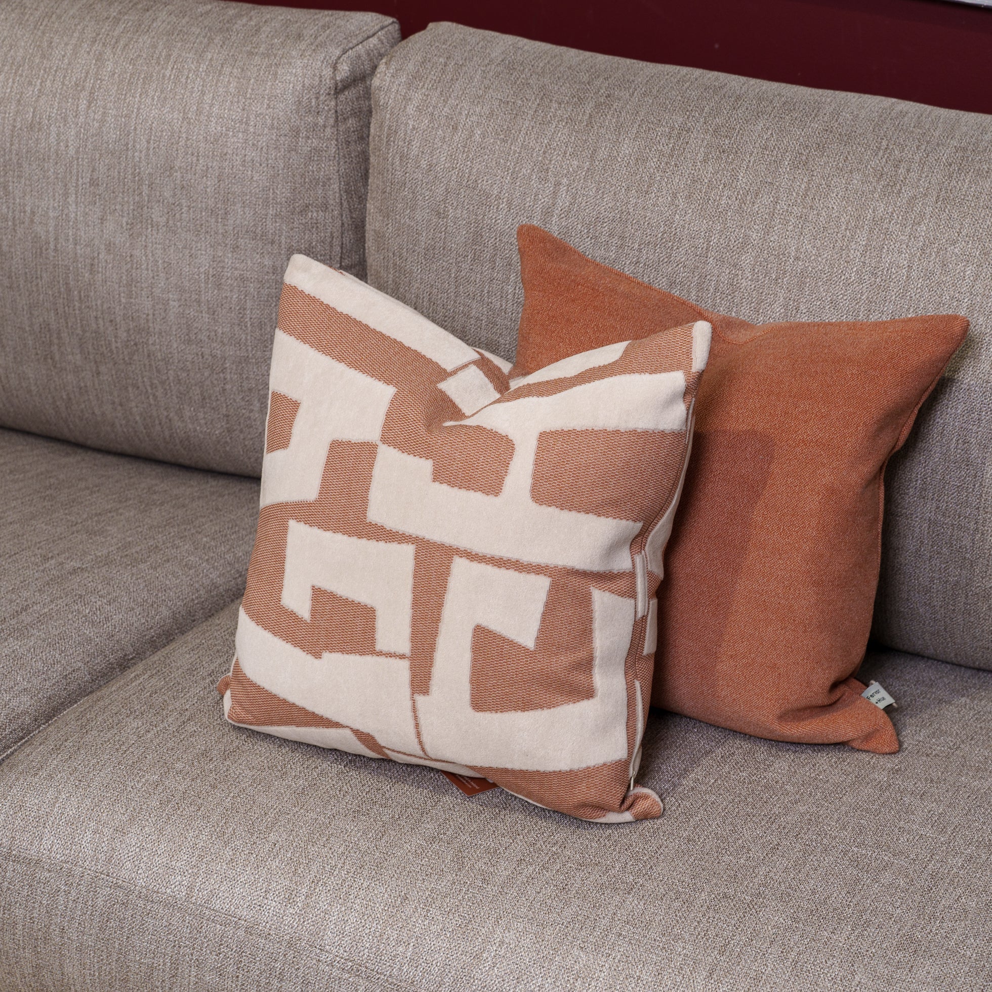Cushion F+H Studio Plain Solara Terr