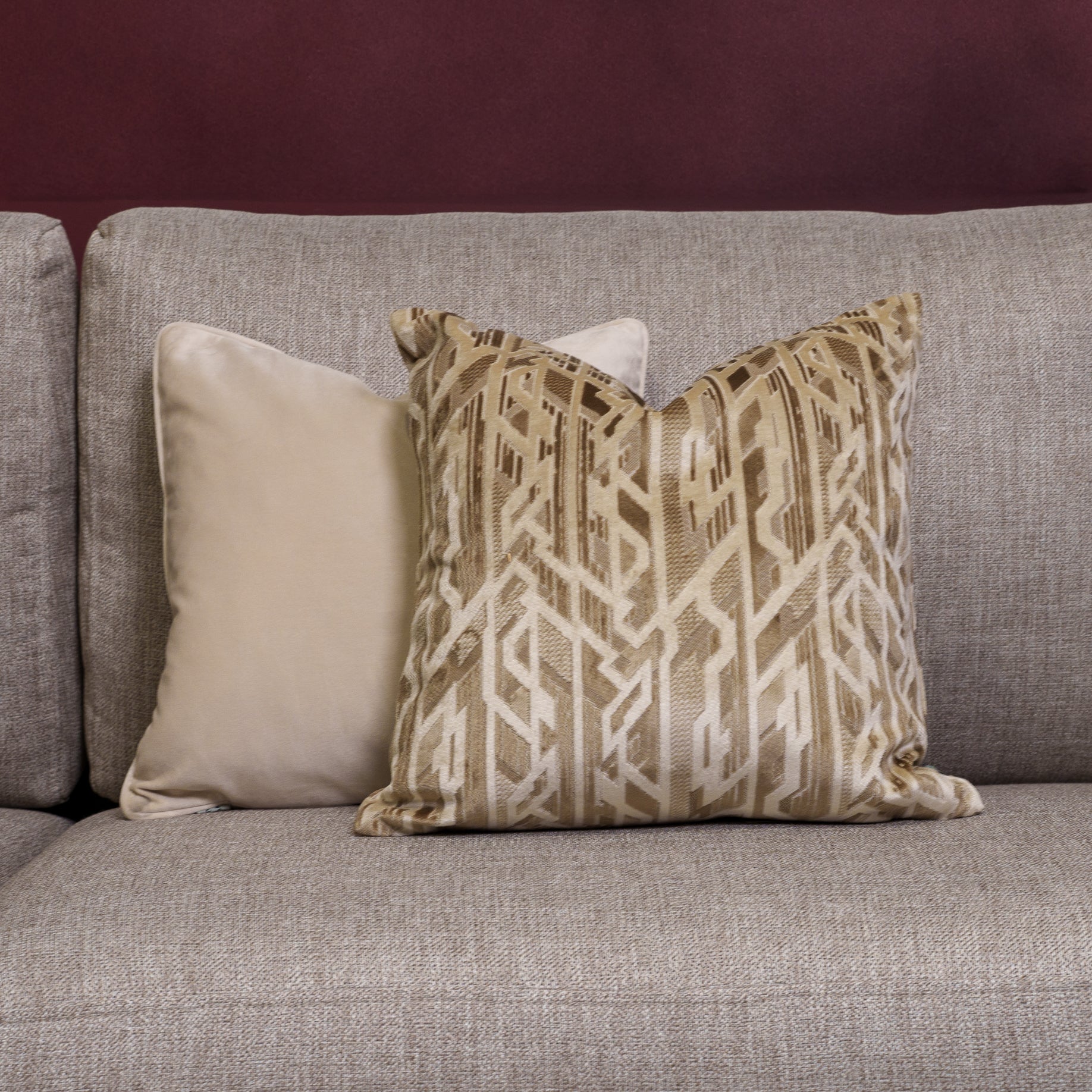 Cushion F+H Studio Lyron Beige