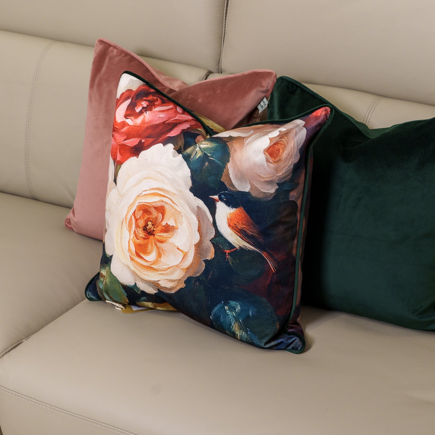 Cushion F+H Velvet Night Bloom Rose Multi
