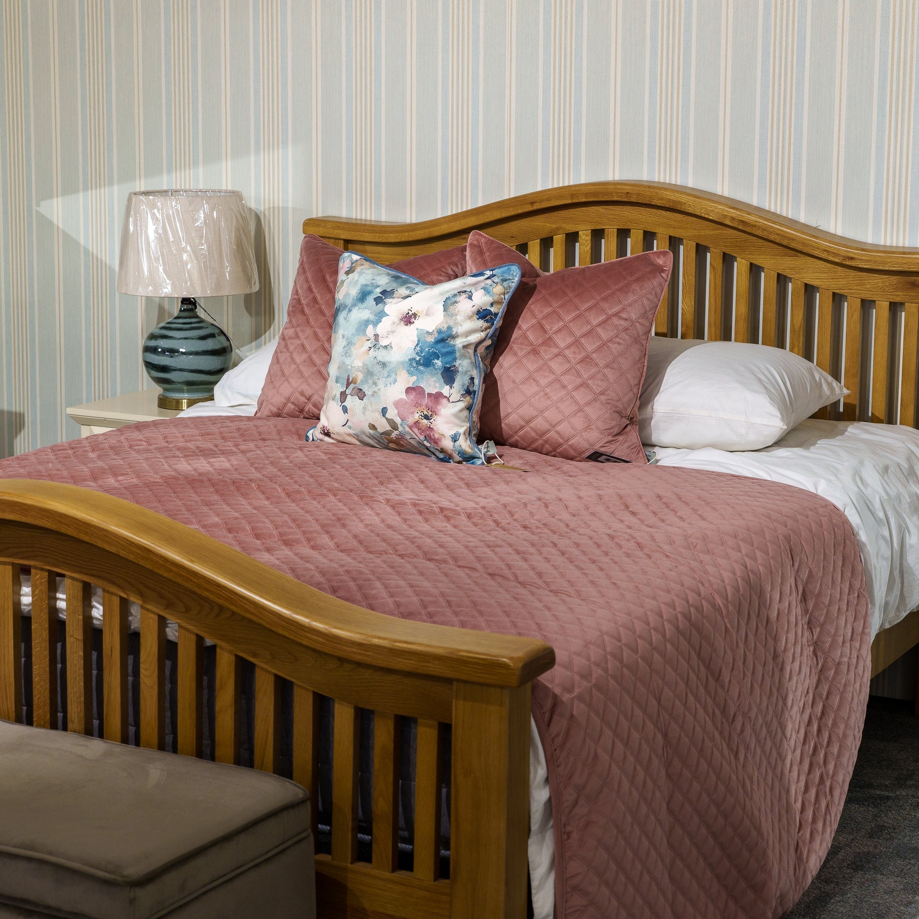 F+H Quilted Velvet Throw Rose Quartz