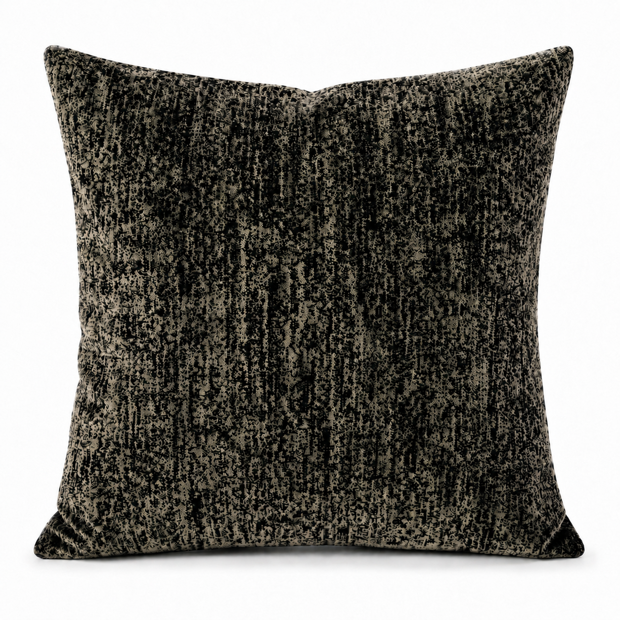 Cushion F+H Studio Nova Black