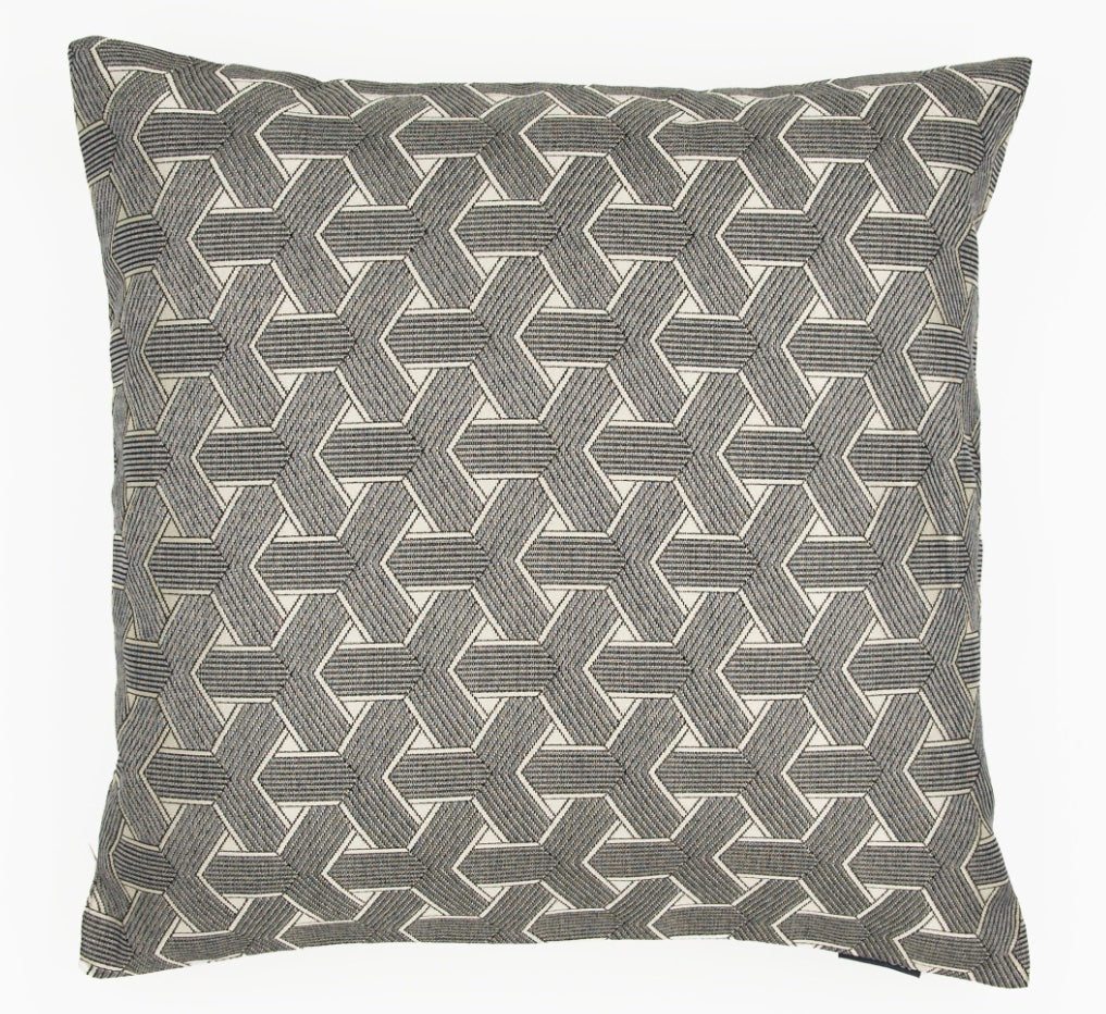 Cushion Geo Junction Grey