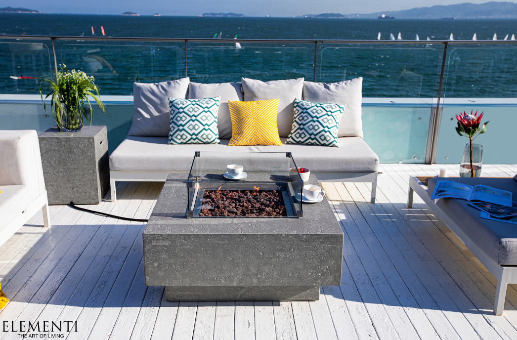 Manhattan Fire Table