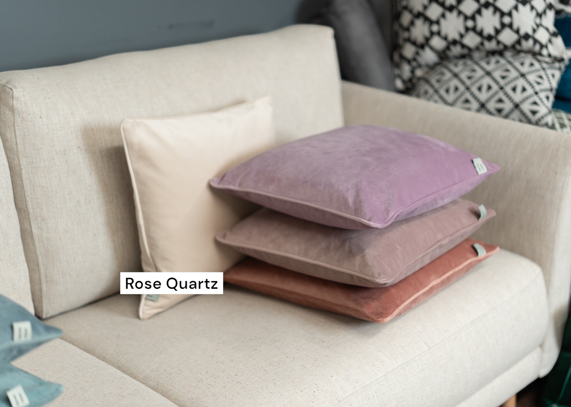Cushion F+H Velvet Plain Rose Quartz 45x45cm
